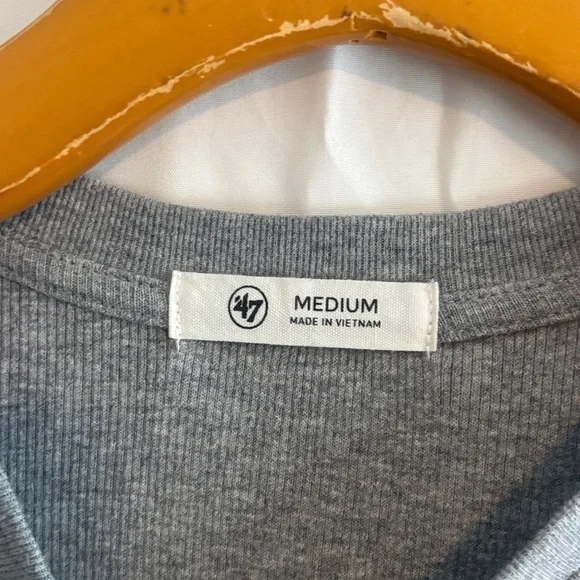 47 Brand Gray Panthers Women's Crew Neck Sweater - Picture 3 of 7